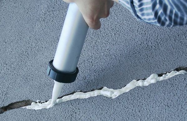 Полиуретановый строительный герметик 525