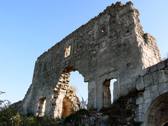 Руины крепости Мангуп