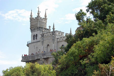 Swallow’s Nest Castle