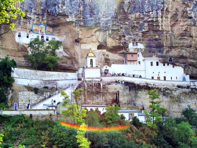 Пещерный Храм Успения Пресвятой Богородицы