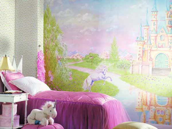 Чем хороши фотообои в детской