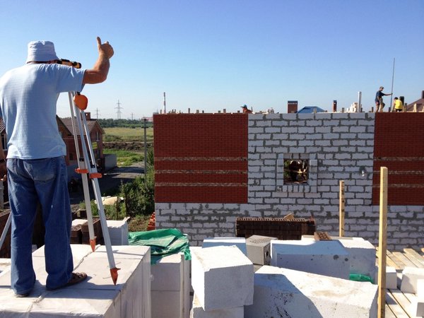 Саморегулируемые общества в строительной сфере: преимущества и недостатки