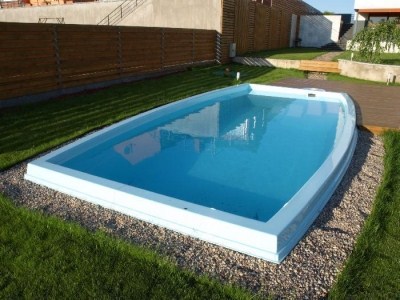 Душ в доме на даче