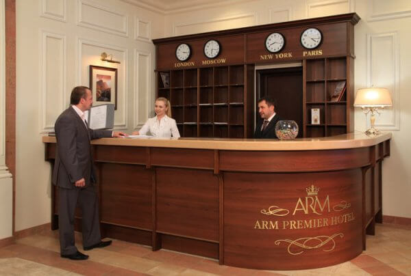 Создание стойки ресепшн. Базовые правила