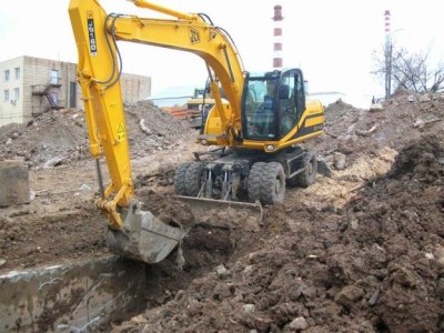 Запах от натяжного потолка