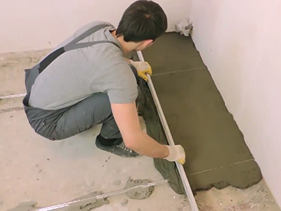 Как выровнять пол в квартире