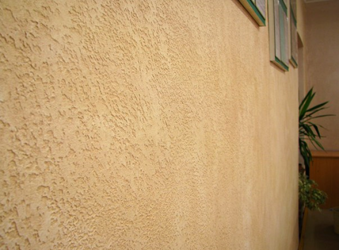 Технология нанесения декоративной штукатурки «короед»