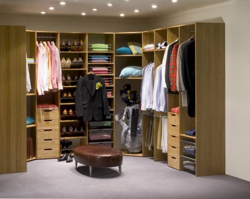 Как создать гардеробную комнату в своем доме?