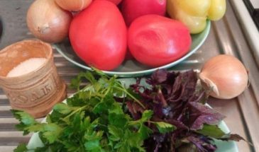 Рецепт: Соус томатный — С базиликом.