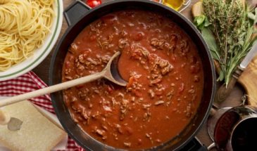 Идеальная добавка к любому гарниру. Как приготовить мясную подливу