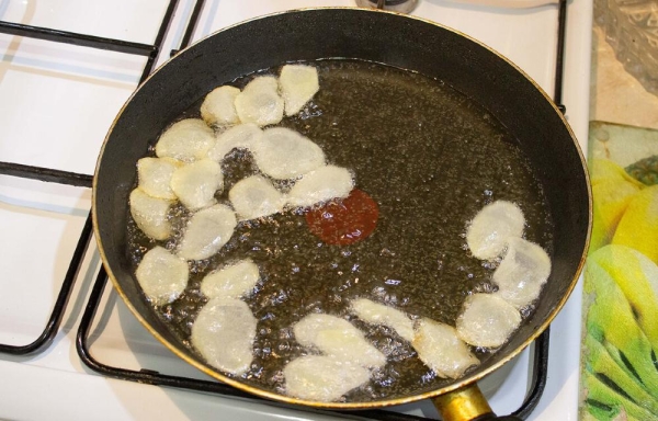 Жареная картошка с грибами: интересный рецепт