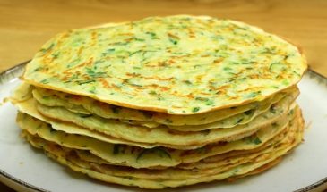 Просто натрите 1 кабачок и 1 картофелину. Простой и сытный рецепт: быстро и невероятно вкусно