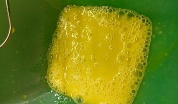 Рецепт: Творожная запеканка в микроволновке — С клубникой