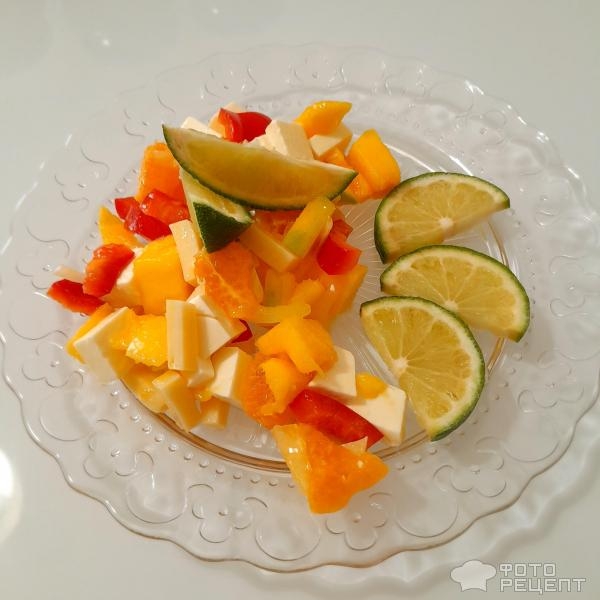 Рецепт: Летний салат «Экзотика» с манго, апельсином и моцареллой — Что приготовить из манго? Невероятно вкусный салат и удивительное сочетание ингредиентов.