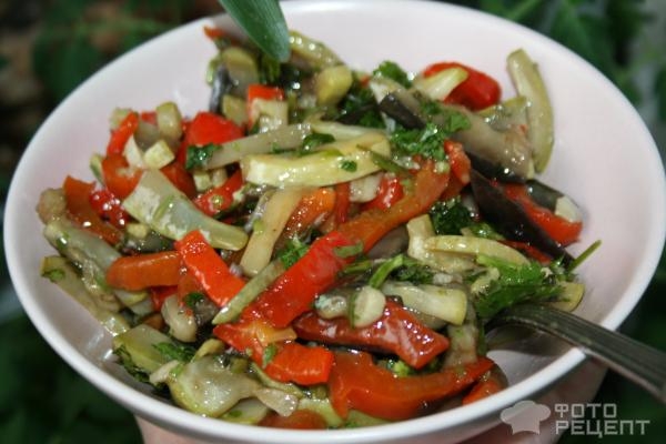 Рецепт: Теплый гарнир-салат из овощей — «воспоминания об осени»