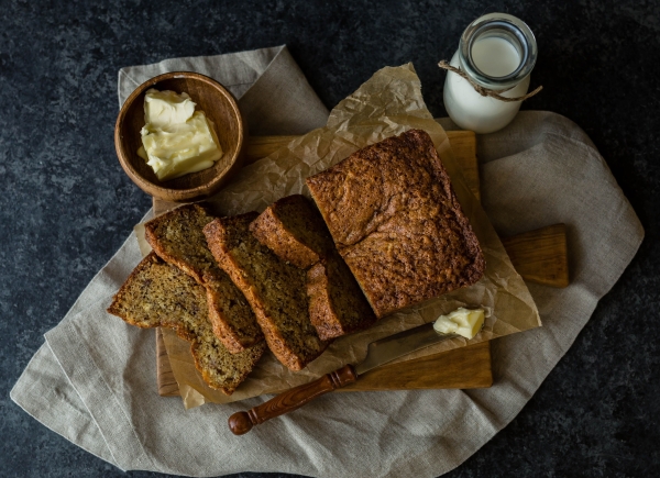 Мы еще такого не ели: приготовьте идеальное чесночное масло для вкусных завтраков