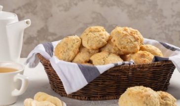 Коржики из детства: рецепт нежной выпечки