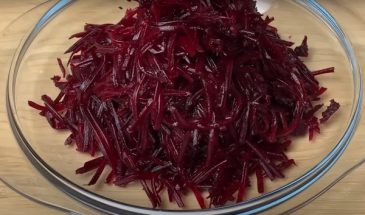 Всего 3 основных ингредиента. Быстрый и вкусный рецепт салата из свеклы: готовим за 5 минут