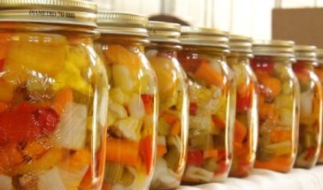 Вкусные овощи в оригинальном маринаде: рецепт ассорти на зиму