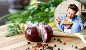 Лук не будет горчить: полезный лайфхак от звезды кулинарии Джейми Оливера