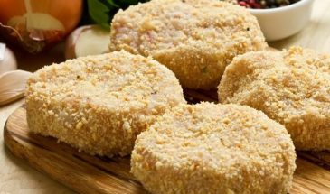 Роспотребнадзор и врачи рассказали, как приготовить самый полезный куриный фарш