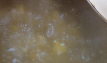 Рецепт: Турецкий чечевичный суп «Мержимек чорба» — на плите