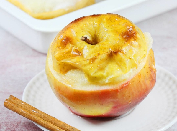 Секреты домашней радости: как быстро приготовить печеные яблоки