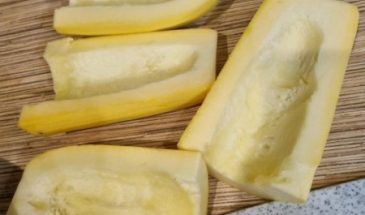Рецепт: Оладьи из кабачков с чесноком — Когда хочется простой еды