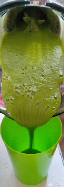 Рецепт: Смузи фруктовый - С микрозеленью зелёного горошка