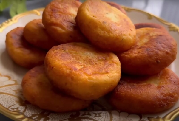 Беру кефир и картофель. «Картопляники» по рецепту из 70-х годов: вкусные и пышные пирожки