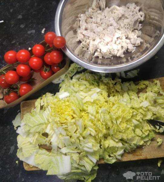 Рецепт: Салат из свежих овощей «Летний» — Необычно и свежо