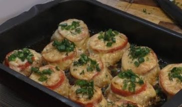 Бифштекс с сыром: рецепт приготовления мясного блюда в духовке