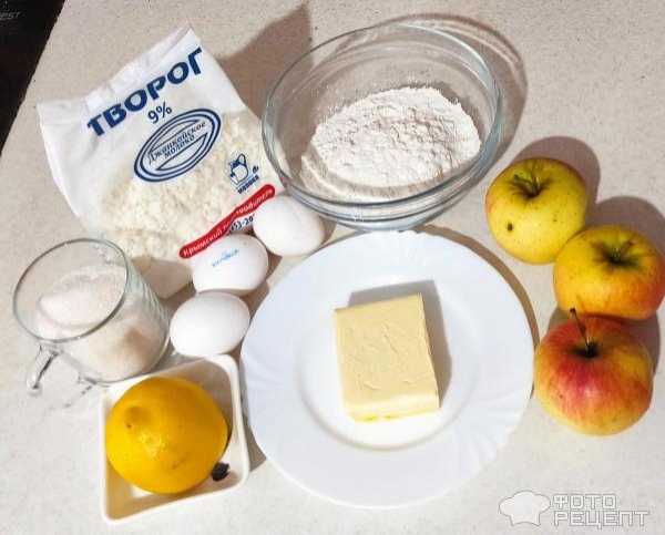 Рецепт: Творожный кекс — С яблоками