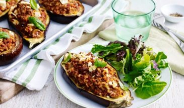 Фаршированные баклажаны половинками, которые вы точно захотите повторить еще