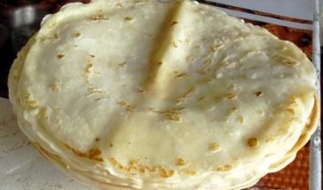 Рецепт: Блинчики с творогом — С изюмом.