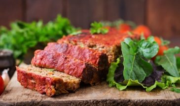 Заяц, но фальшивый: как приготовить традиционное мясное блюдо украинской кухни