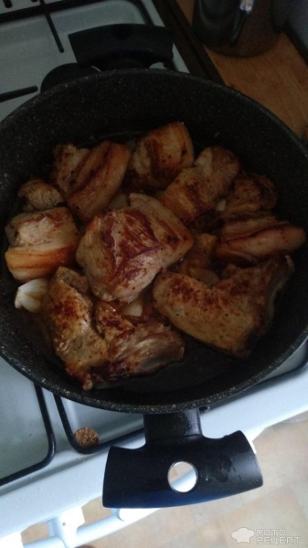 Рецепт: Шашлык из свинины без уксуса - Сочный и вкусный, хотя без соли, уксуса и майонеза.