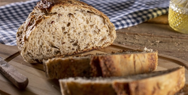 Рецепты румяного хлеба с «полезным воздухом»: в духовке и мультиварке