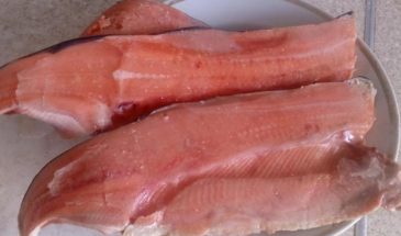 Рецепт: Горбуша, запеченная с овощами — По-домашнему