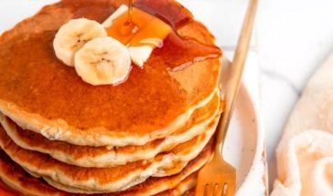 Медовая радость: воздушные оладьи с бананами для всей семьи