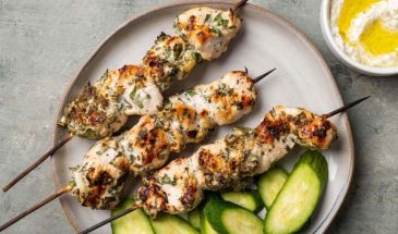 От них не оторваться: рецепт куриных шашлыков