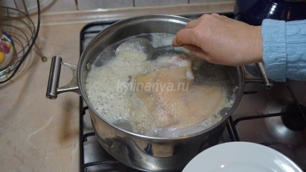 Свиная рулька, запеченная в духовке