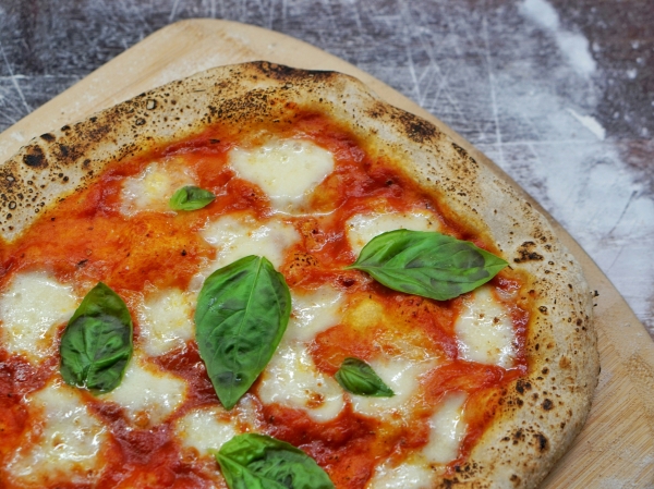 Отменный вкус Италии: как приготовить самую известную в мире пиццу