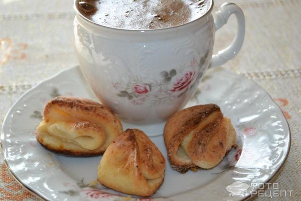 Рецепт: Печенье «Творожные ушки» — Со сливочным маслом