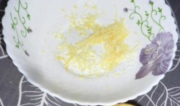 Рецепт: Пирог с лимонной начинкой из слоеного теста — с добавлением яблок