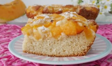 Пышный и ароматный: рецепт пирога с дыней