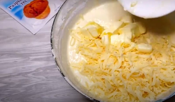 Заливной пирог с луком и яйцом: всегда хорошо пропекается. Рецепт нежнейшего теста