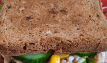 Рецепт: Сендвич с тунцом — С овощами, удобный и полезный перекус