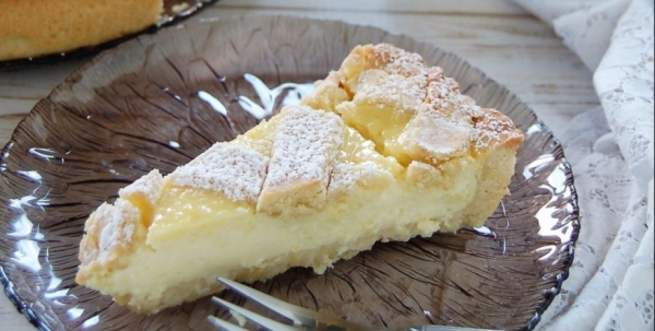 Нежнейшее лакомство прямиком из Неаполя: рецепт лимонного пирога Баббайола