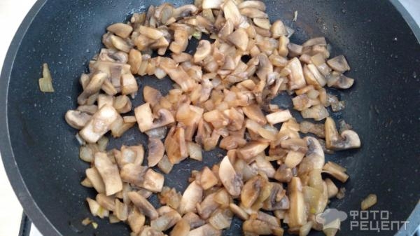 Рецепт: Куриное филе с картофелем в сливочном соусе - с грибами
